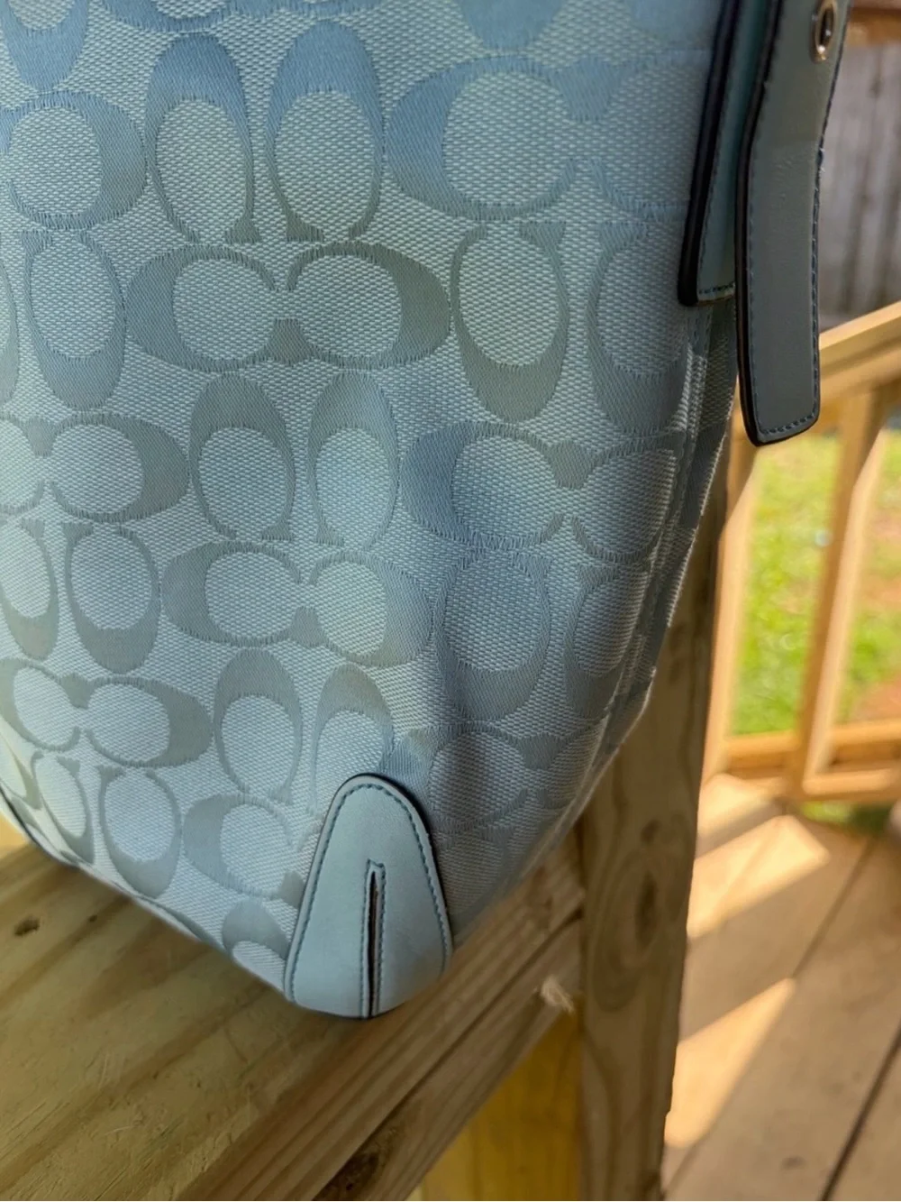 Coach vintage Y2K Light Blue Shoulder Bag